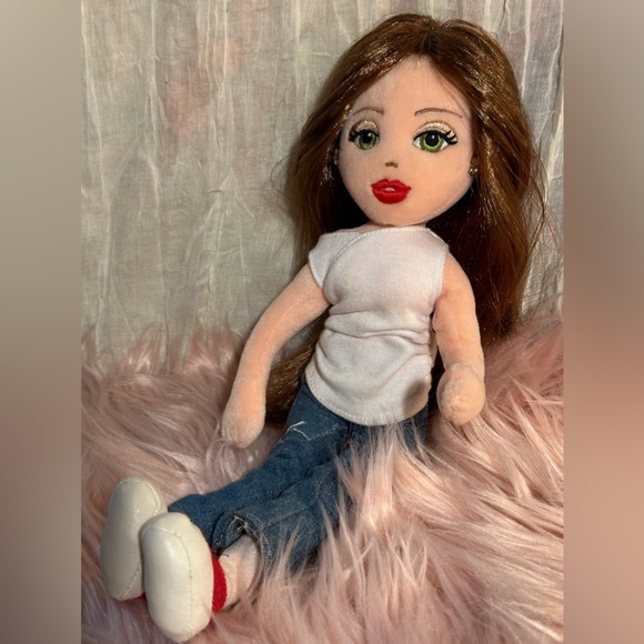 TY Cutie Cathy Doll Poseable doll with shirt and jeans - Picture 1 of 9